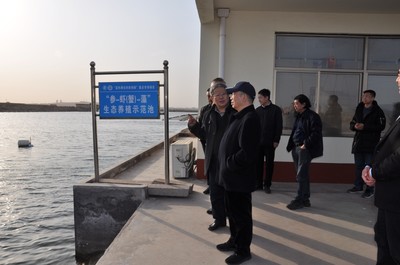 藍(lán)色糧倉科技創(chuàng)新再啟新篇 海水池塘與鹽堿水域生態(tài)工程化養(yǎng)殖技術(shù)項(xiàng)目課題績(jī)效評(píng)價(jià)會(huì)在青島召開